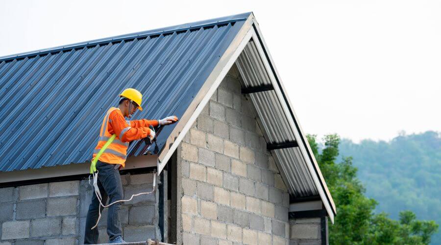 Professional residential roofers in Friendship, IN